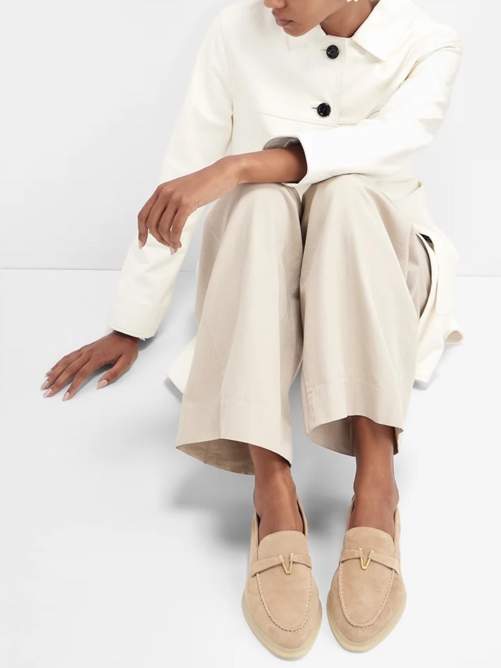 Veronica Beard Ailey Suede Loafers Beige Camel Gold V Hardware Size 6.5 - Picture 3 of 15